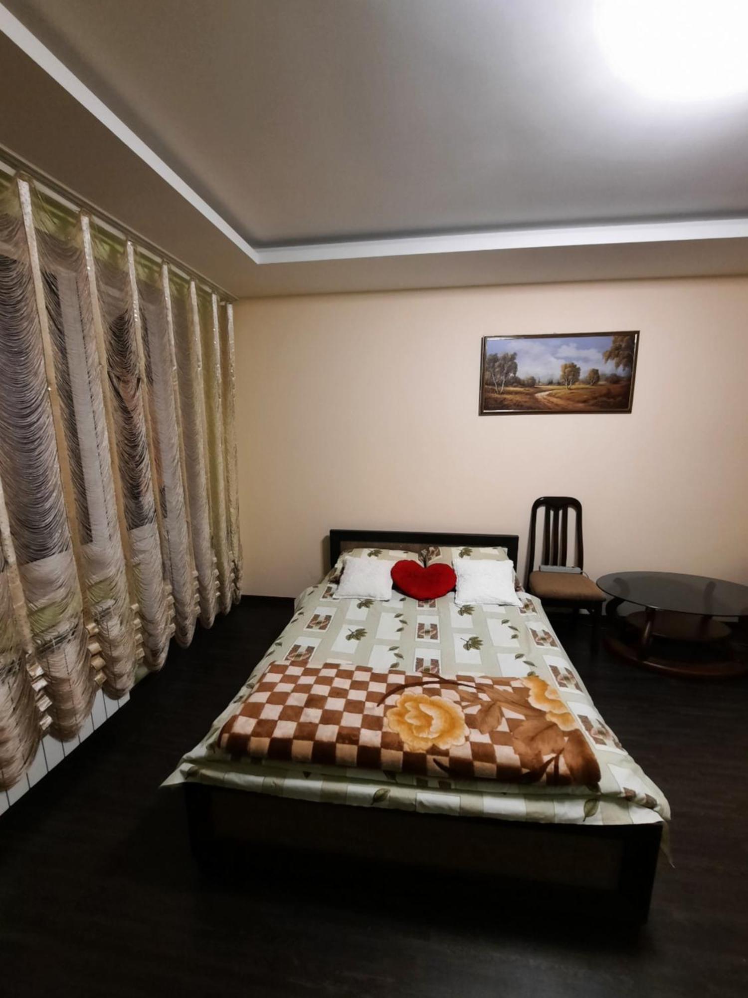 Шикарная 2К Квартира Центральный Парк Университет 70М Irpin Dış mekan fotoğraf