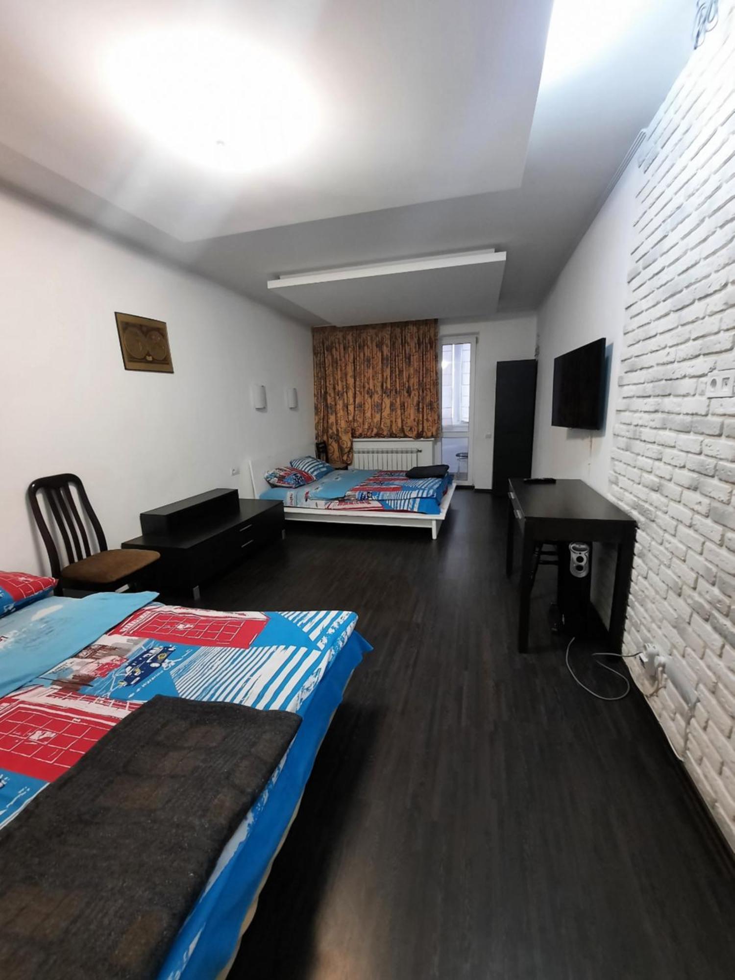 Шикарная 2К Квартира Центральный Парк Университет 70М Irpin Dış mekan fotoğraf